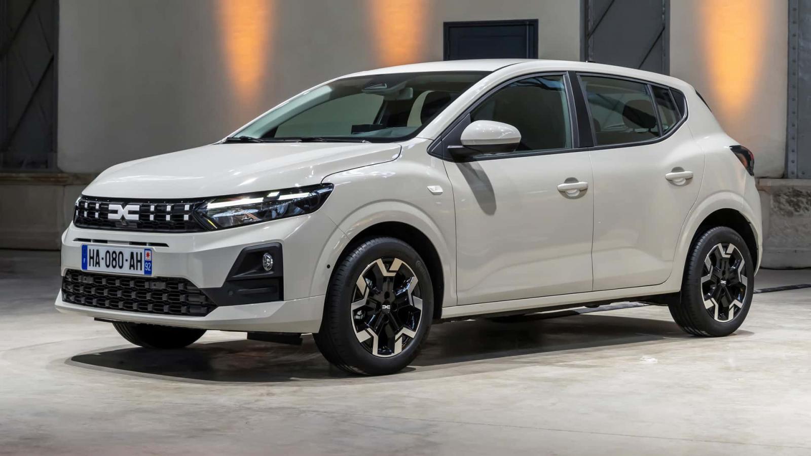 Dacia: Ανανεωμένα και υβριδικά τα Sandero, Sandero Stepway & Jogger